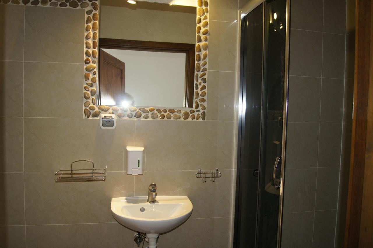 Uslugi Hotelowe A1 Łódź Exterior foto